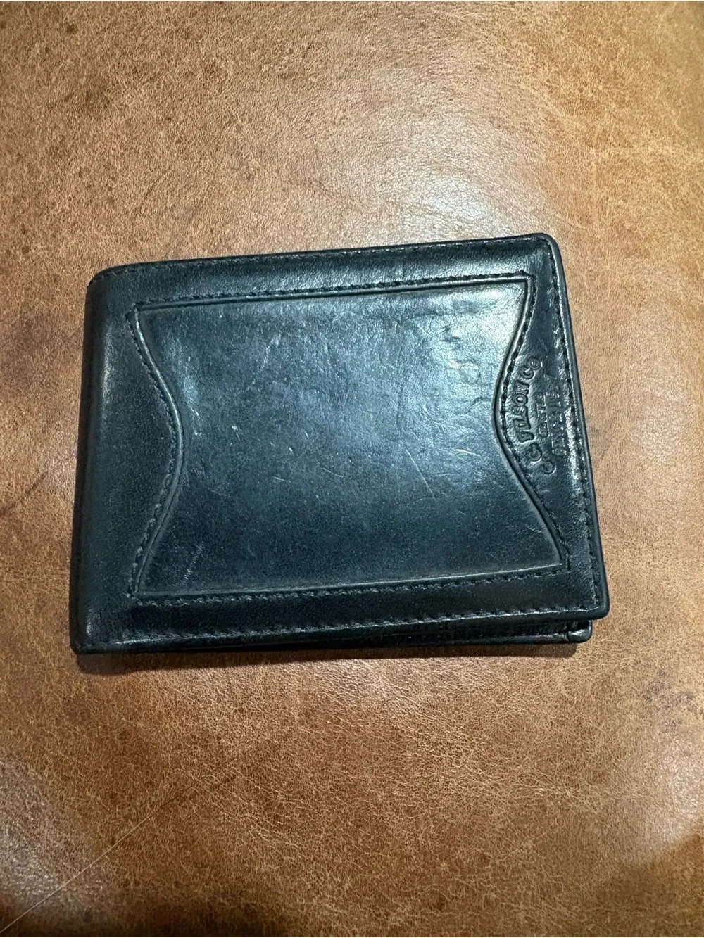Filson Classic Black Leather Bi-Fold Wallet